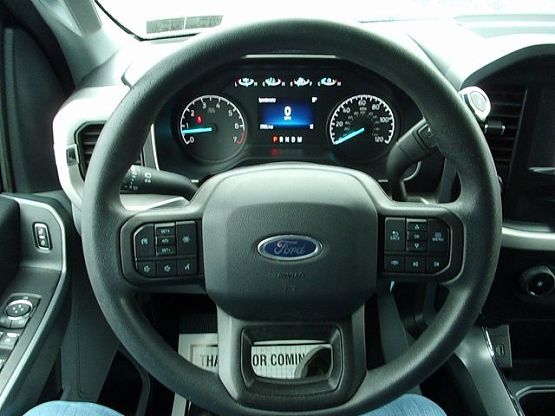 2022 Ford F-150 XLT photo 11