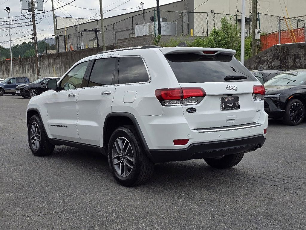 2022 Jeep Grand Cherokee Limited Edition image 4