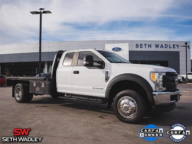 2017 Ford F-550 XL image 0