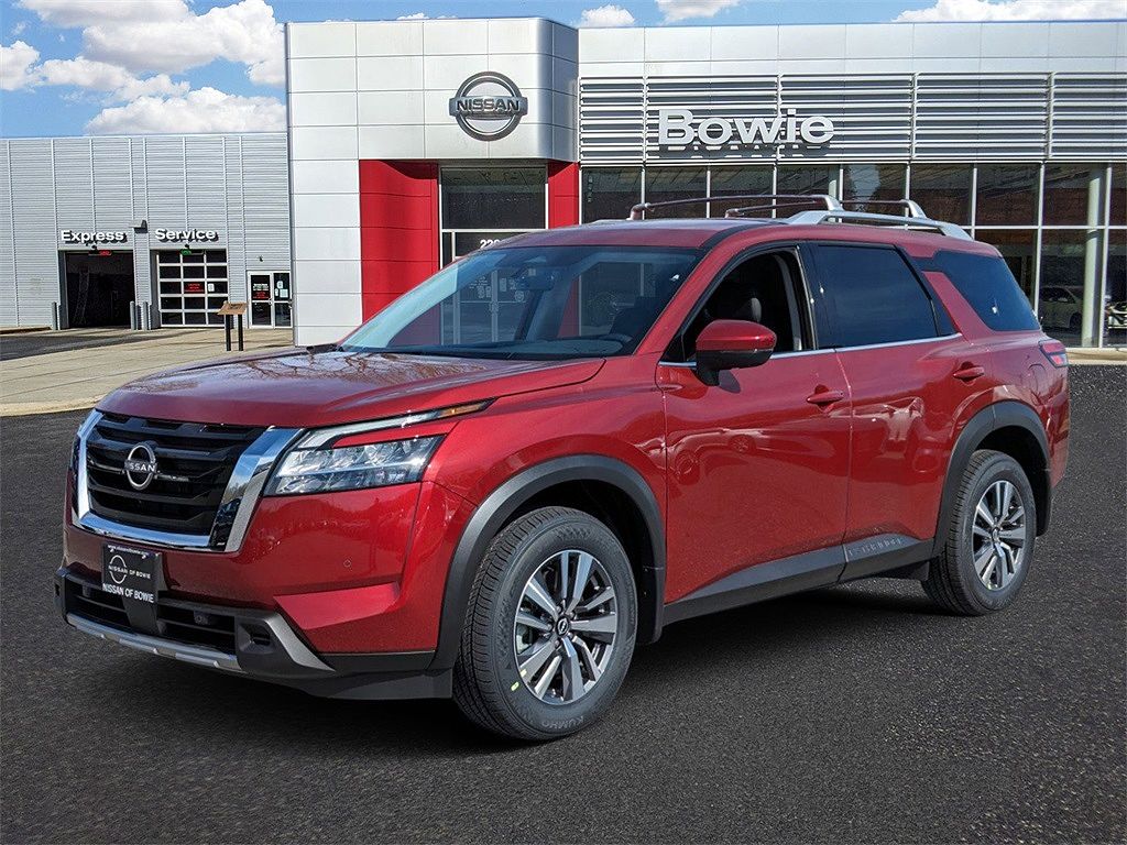 2024 Nissan Pathfinder SL image 5