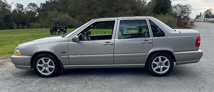 1998 Volvo S70