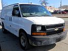 2003 Chevrolet Express 3500 image 2