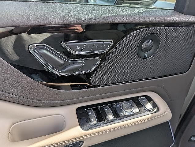 2023 Lincoln Aviator