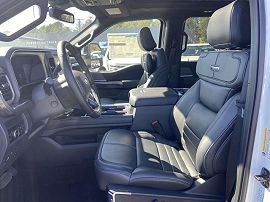2025 Ford F-250