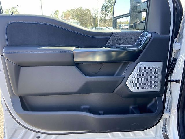 2025 Ford F-250