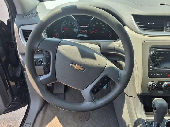 2015 Chevrolet Traverse LS photo 10