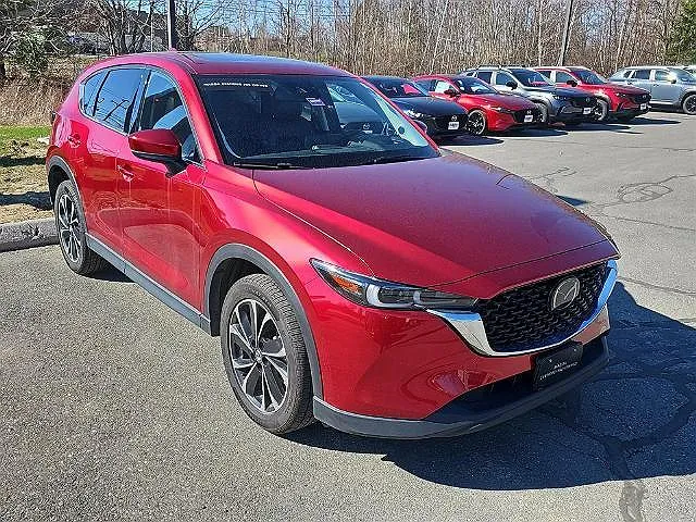 2022 Mazda CX-5 S image 1