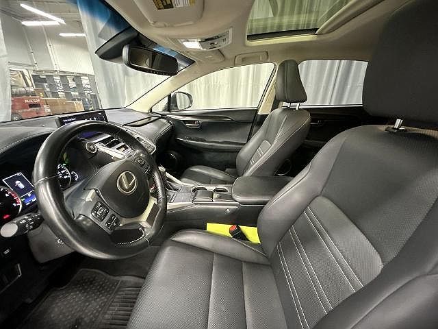 2019 Lexus NX 300 image 9