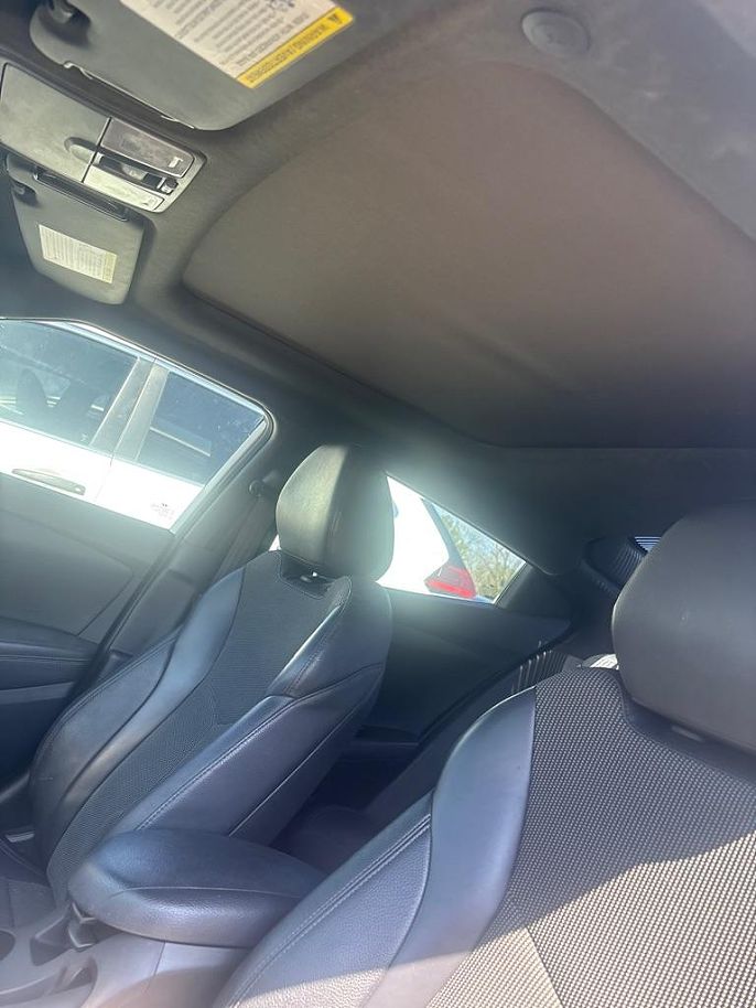2016 Hyundai Veloster