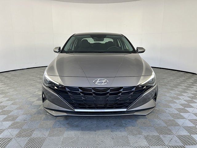 2022 Hyundai Elantra SEL image 2