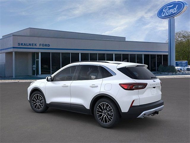 2025 Ford Escape