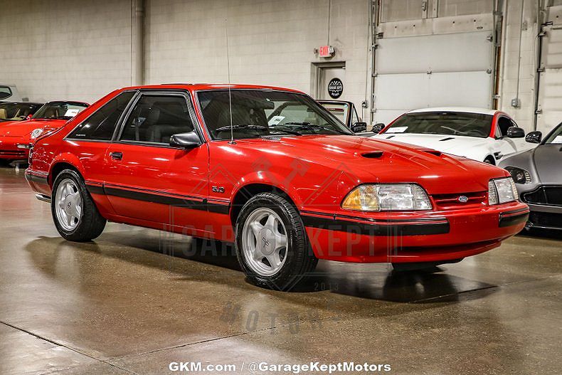 1989 Ford Mustang LX image 18