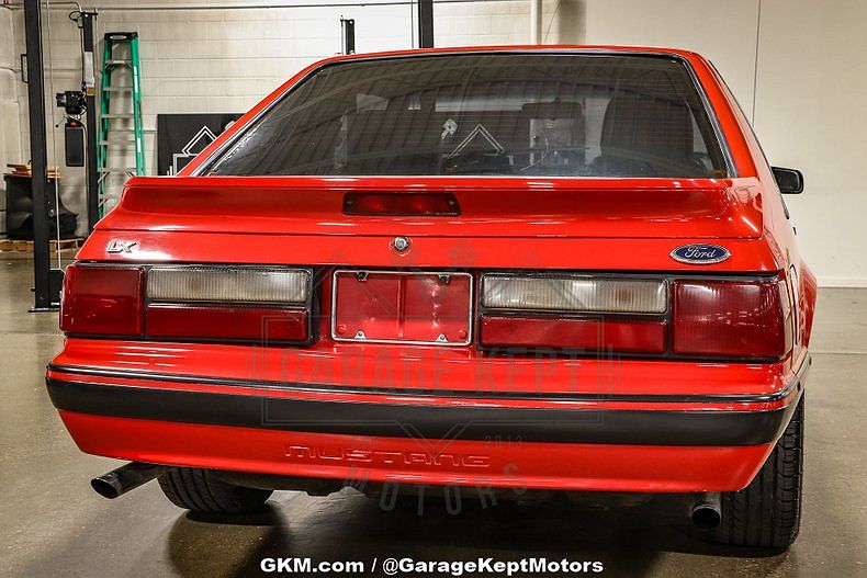 1989 Ford Mustang LX image 43
