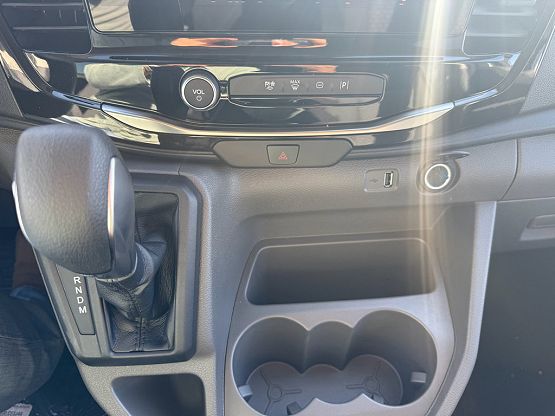 2025 Ford Transit Passenger XLT photo 9