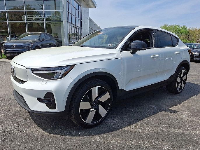 2023 Volvo C40