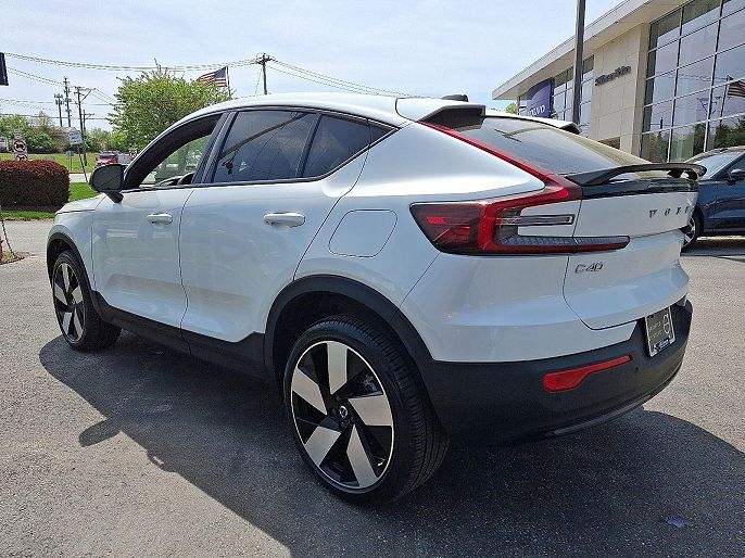 2023 Volvo C40