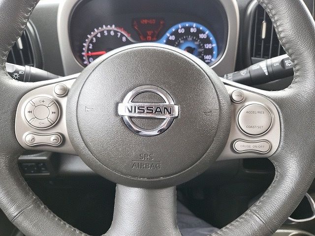 2012 Nissan Cube SL image 12