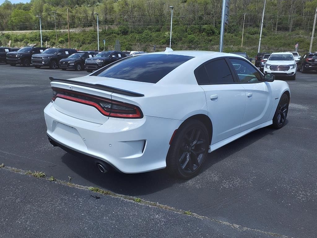 2022 Dodge Charger R/T image 2