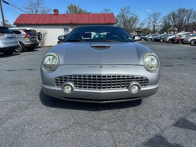 2005 Ford Thunderbird