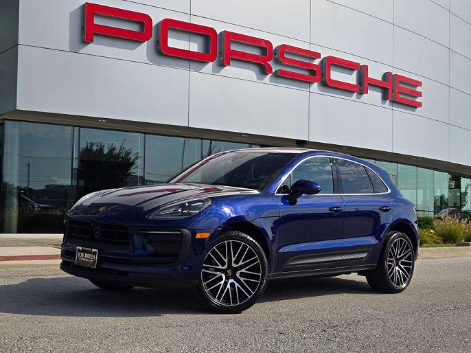 2025 Porsche Macan