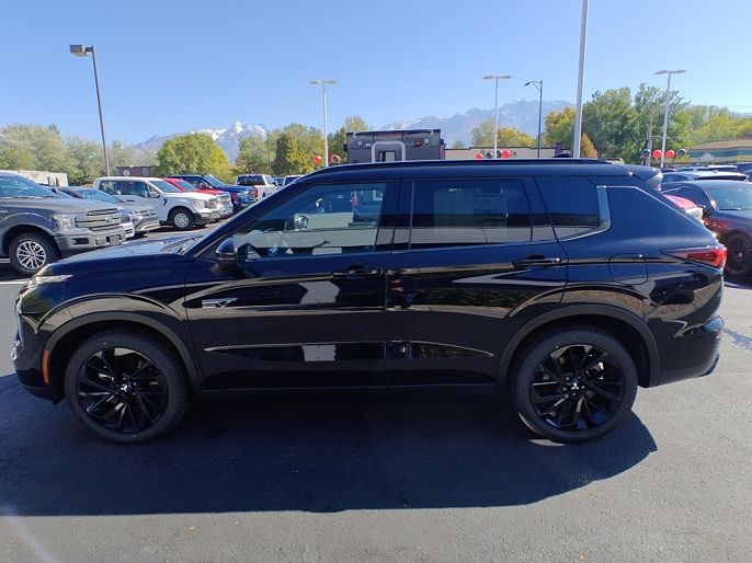 2025 Mitsubishi Outlander