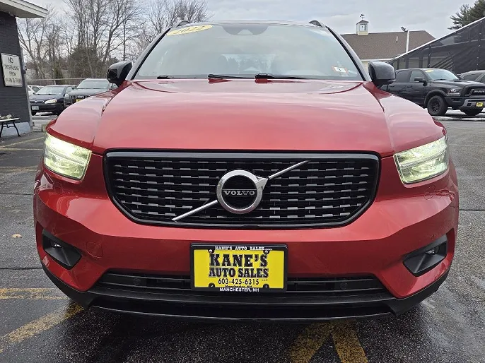 2022 Volvo XC40