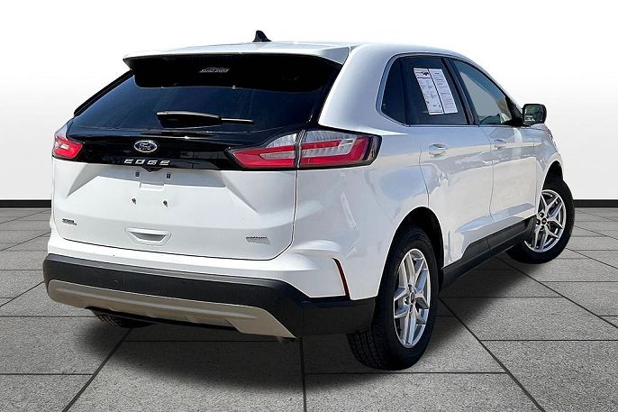 2023 Ford Edge