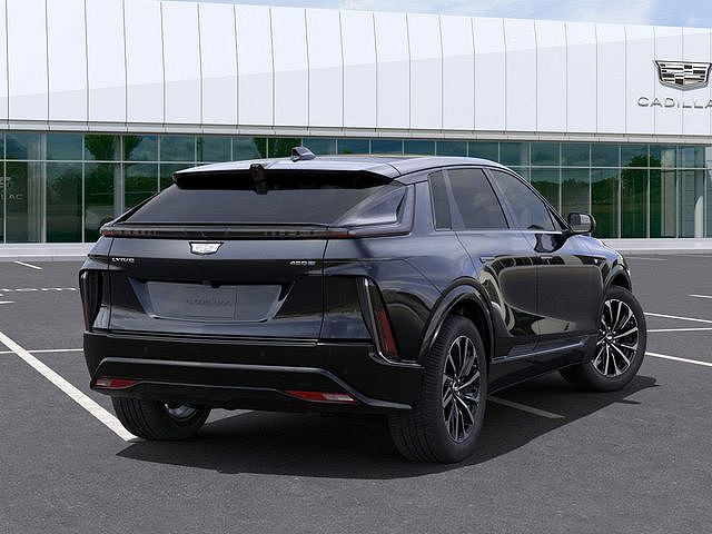 2025 Cadillac Lyriq