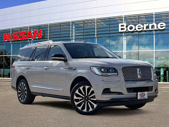 2024 Lincoln Navigator