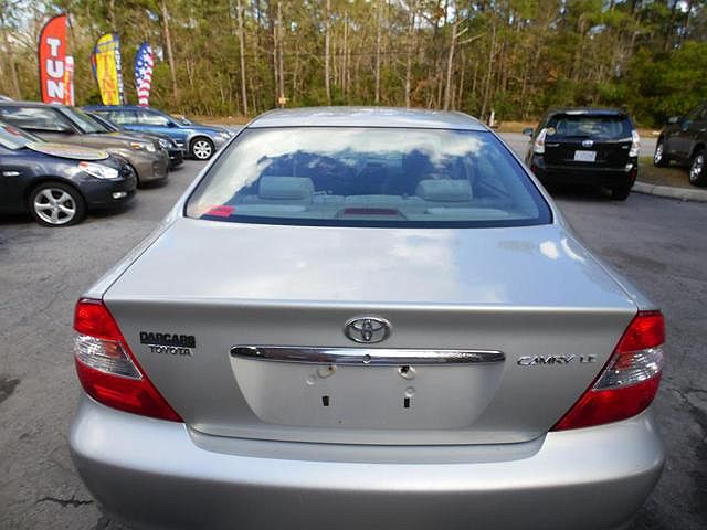 2003 Toyota Camry LE image 6
