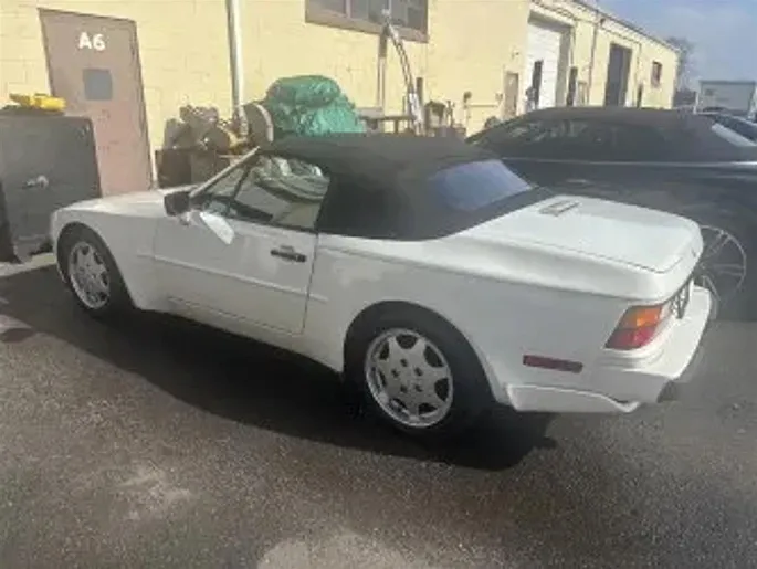 1991 Porsche 944