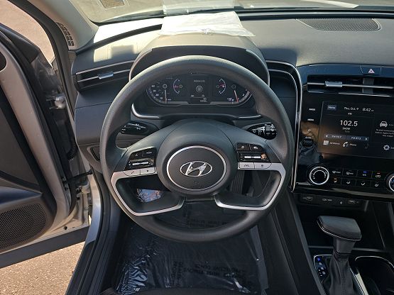 2023 Hyundai Tucson SEL photo 3