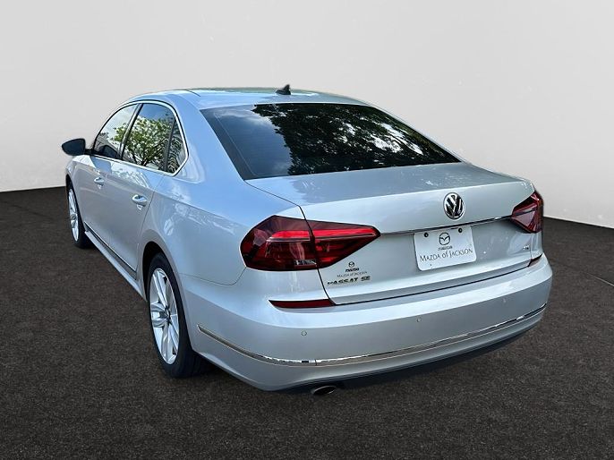 2017 Volkswagen Passat