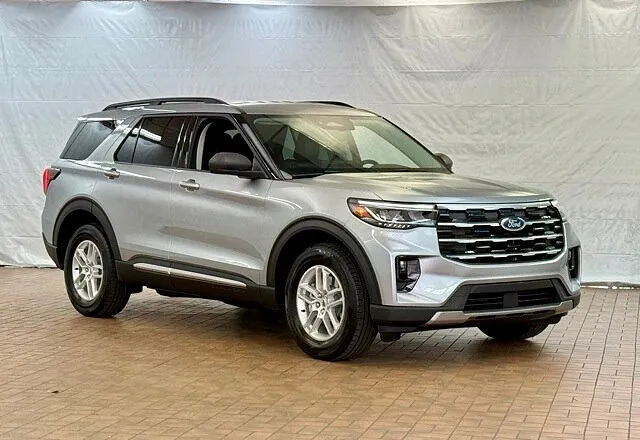 2025 Ford Explorer