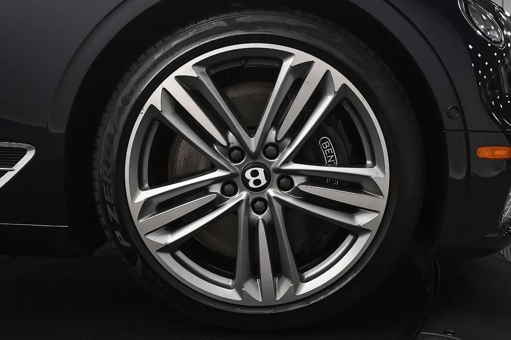 2022 Bentley Continental GT image 5