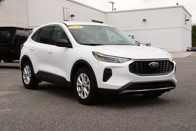 2024 Ford Escape