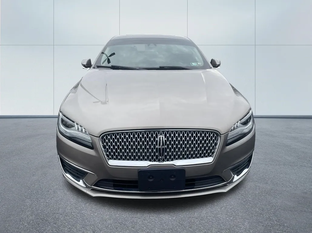 2018 Lincoln MKZ Reserve image 2