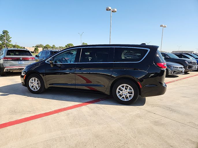 2024 Chrysler Pacifica