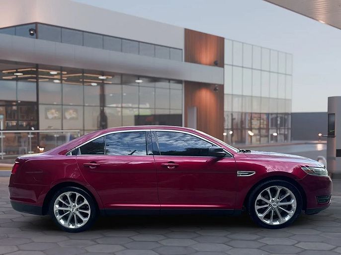 2015 Ford Taurus