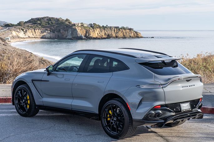 2023 Aston Martin DBX