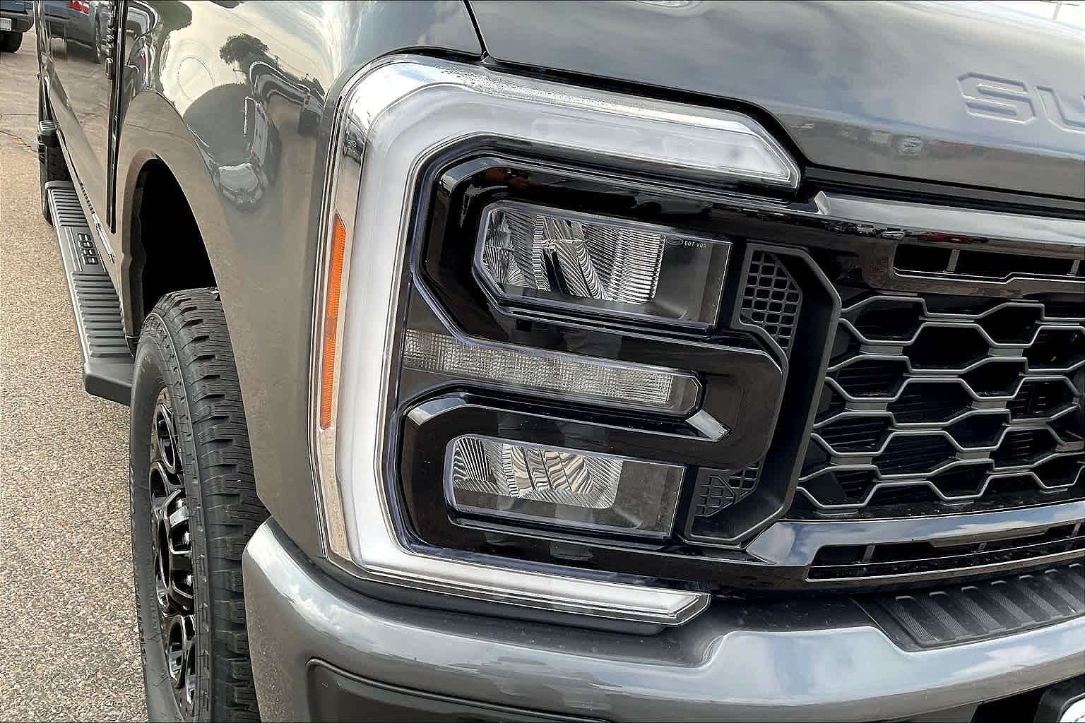 2025 Ford F-250