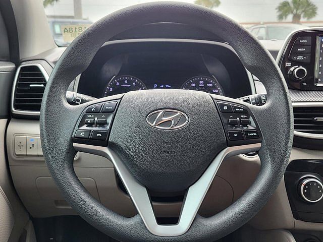 2020 Hyundai Tucson Value Edition image 15