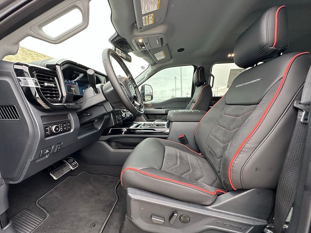 2025 Ford F-250