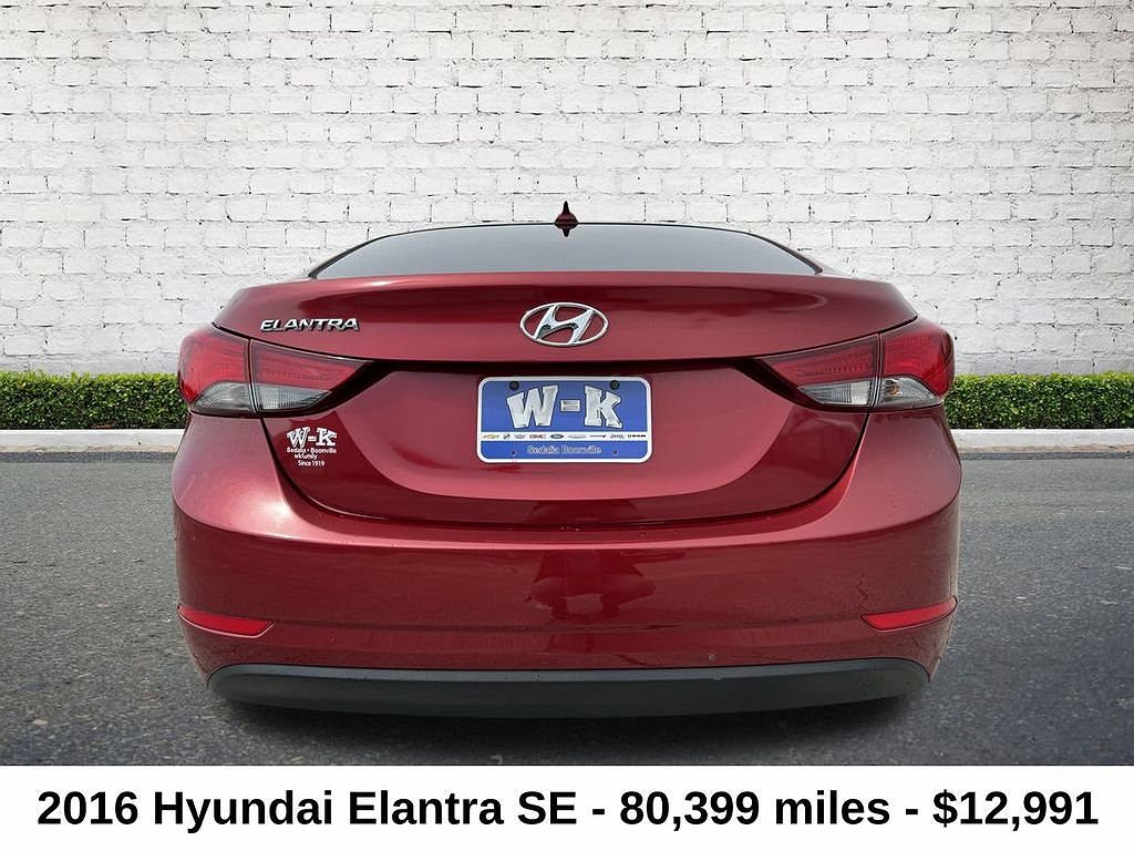 2016 Hyundai Elantra SE image 3