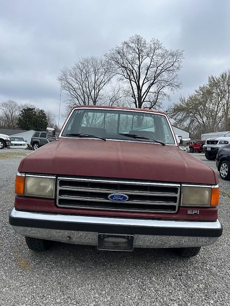 1989 Ford F-150 S image 1