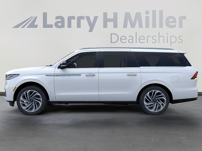 2026 Lincoln Navigator L