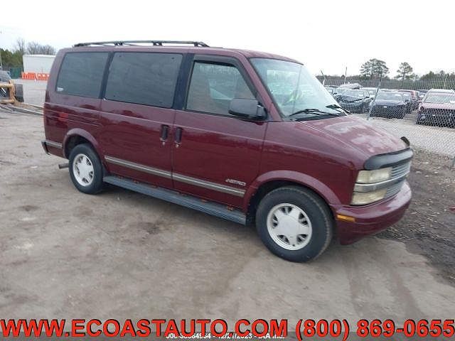 1995 Chevrolet Astro Base image 0