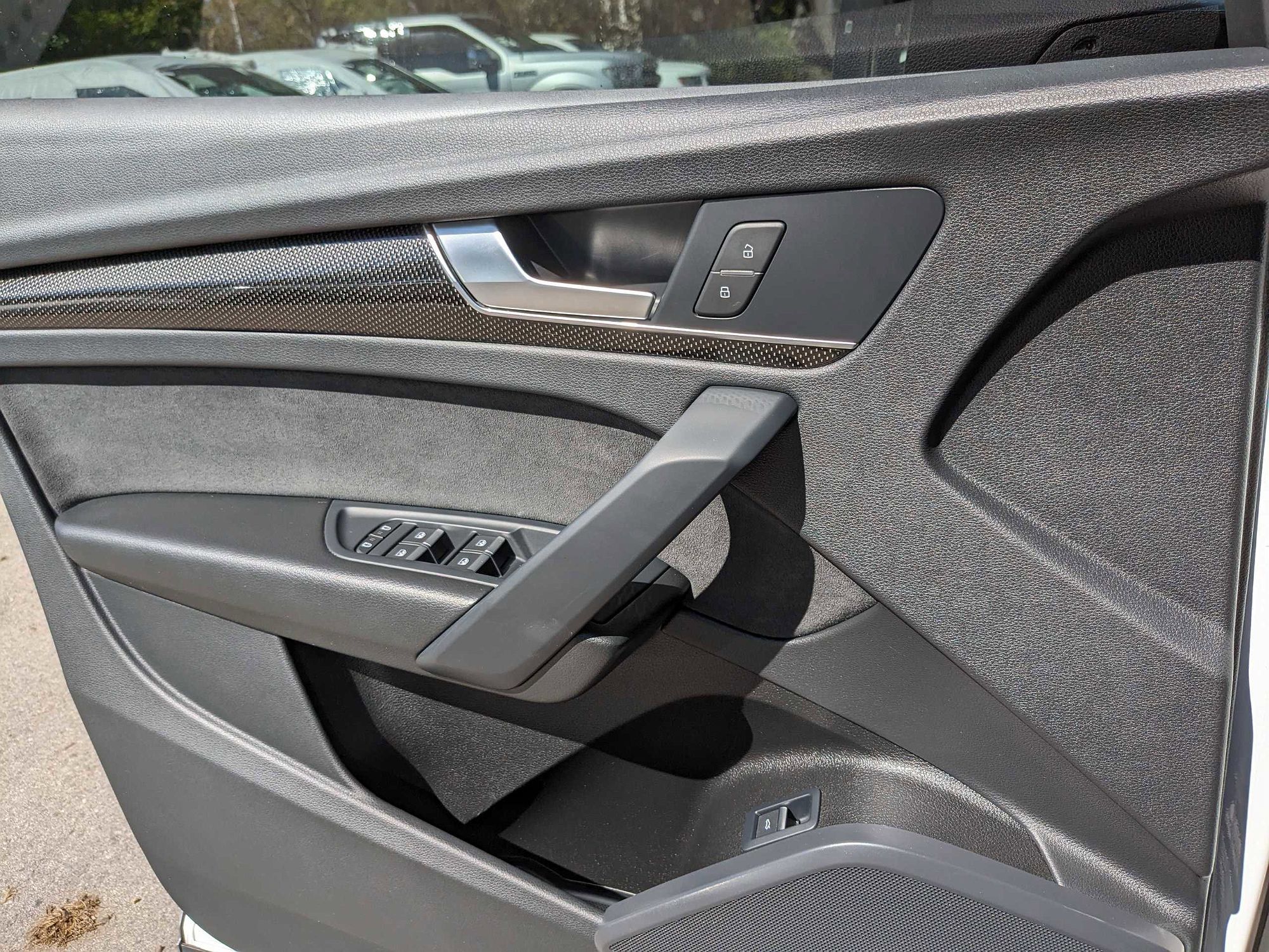 2022 Audi SQ5 Premium image 11