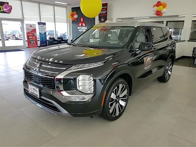 2025 Mitsubishi Outlander