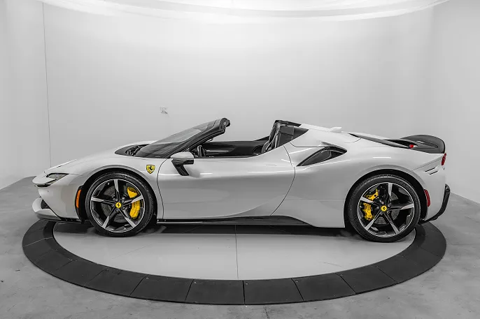 2024 Ferrari SF90